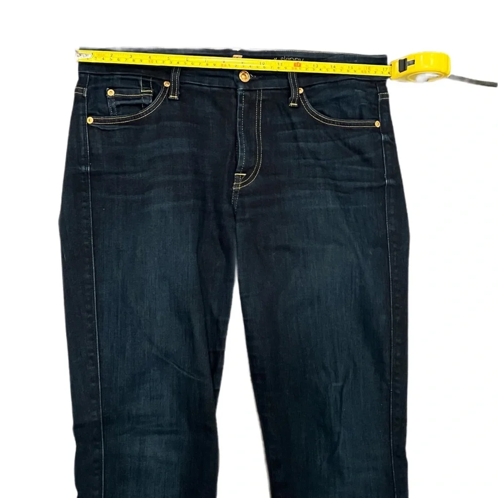 7 For all Mankind Women's Dark Wash Jeans ‘The Skinny Bootcut’ Size 32 - Picture 10 of 11